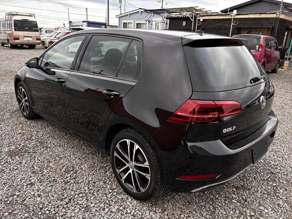 2019 Volkswagen Golf