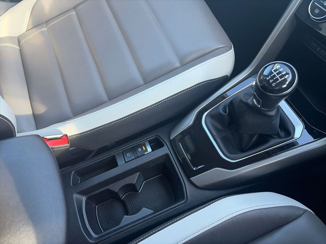 2022 Volkswagen T-Roc