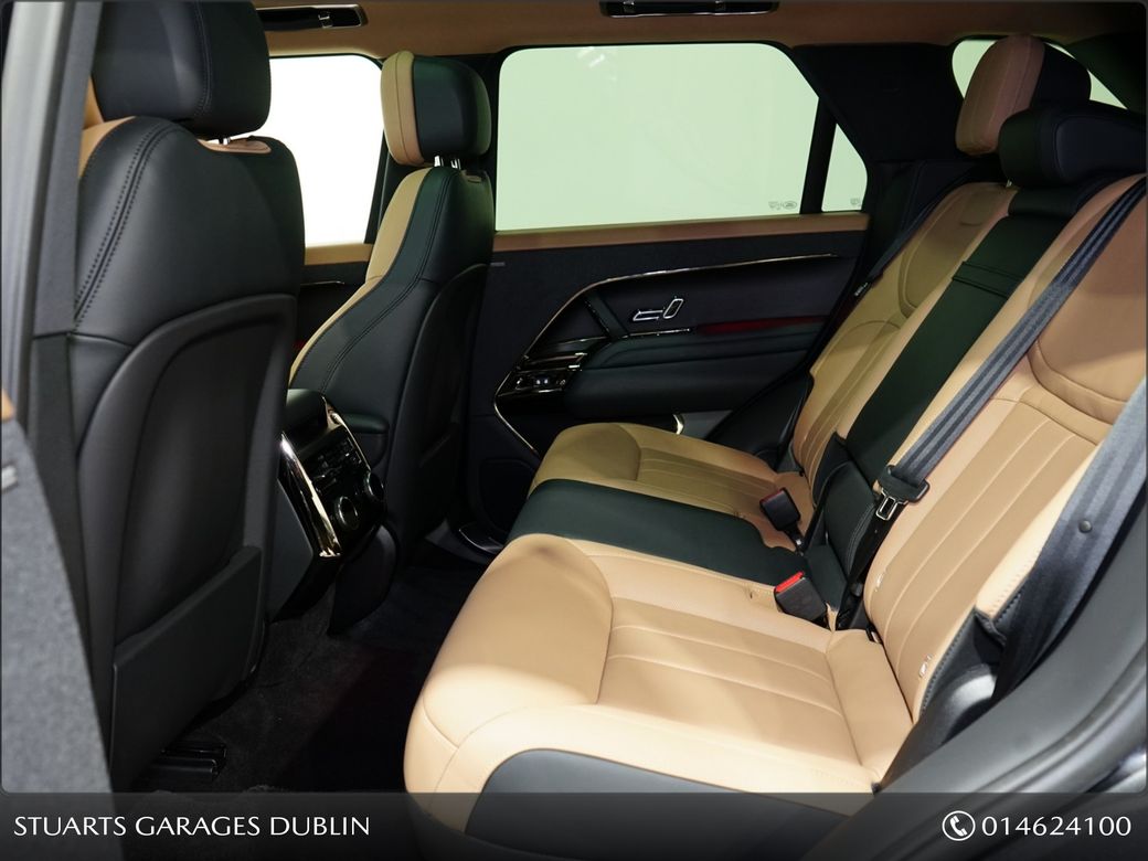 2025 Land Rover Range Rover