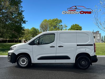 2023 Peugeot Partner