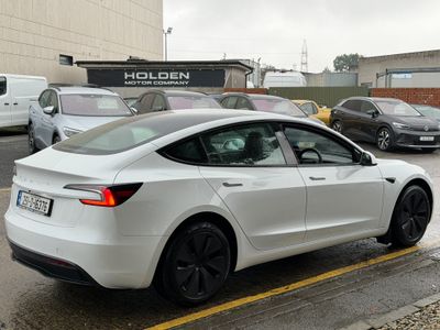 2025 Tesla Model 3