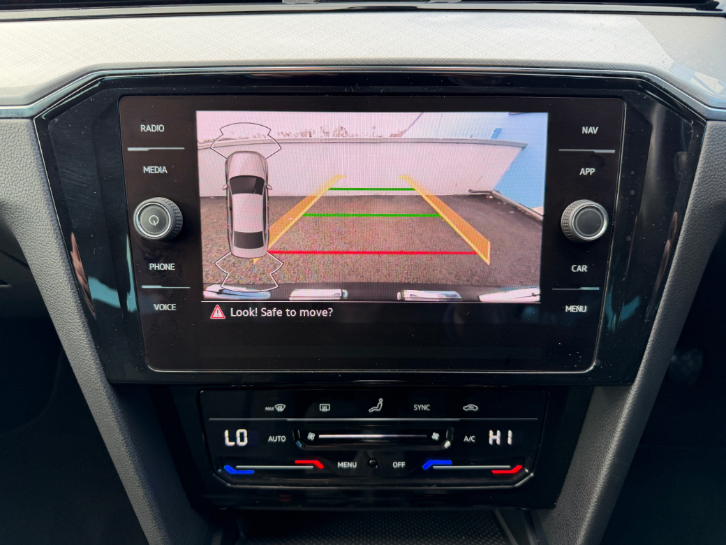 2022 Volkswagen Passat