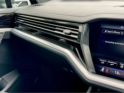 2022 Volkswagen Touareg