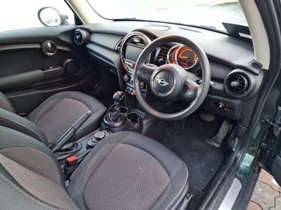 2016 Mini Hatch