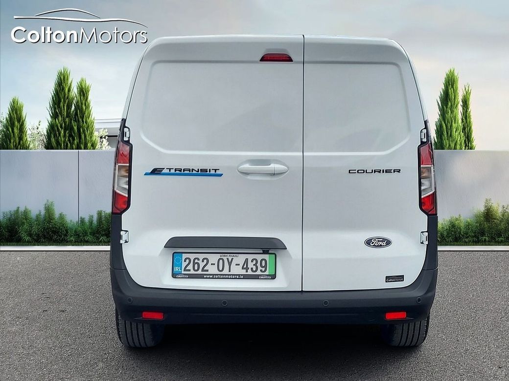 2026 Ford Transit Courier
