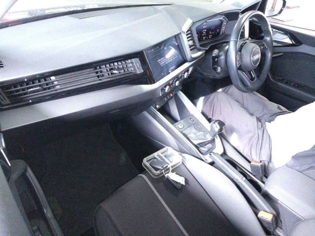 2021 Audi A1