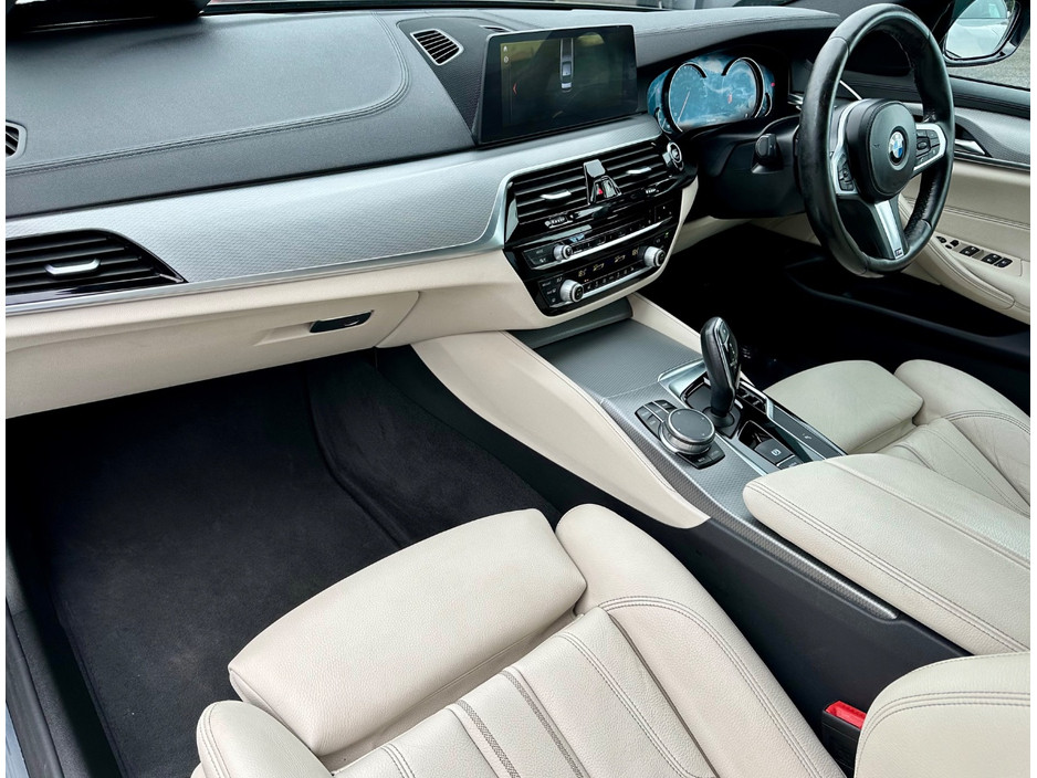 2018 BMW 5 Series