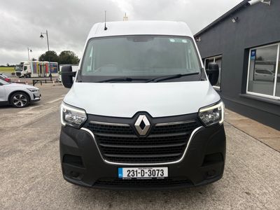 2023 Renault Master