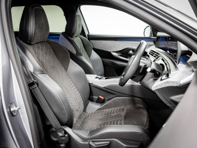 2024 Peugeot 5008