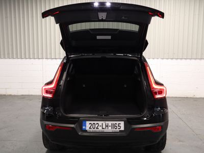 2020 Volvo XC40