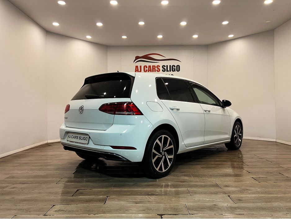 2019 Volkswagen Golf