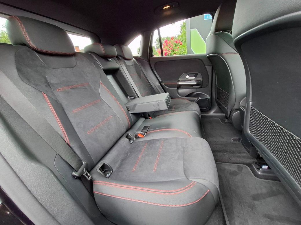 2025 Mercedes-Benz EQA