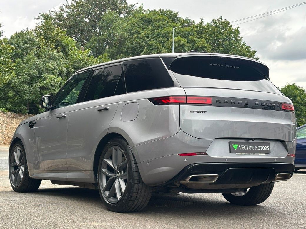 2024 Land Rover Range Rover Sport