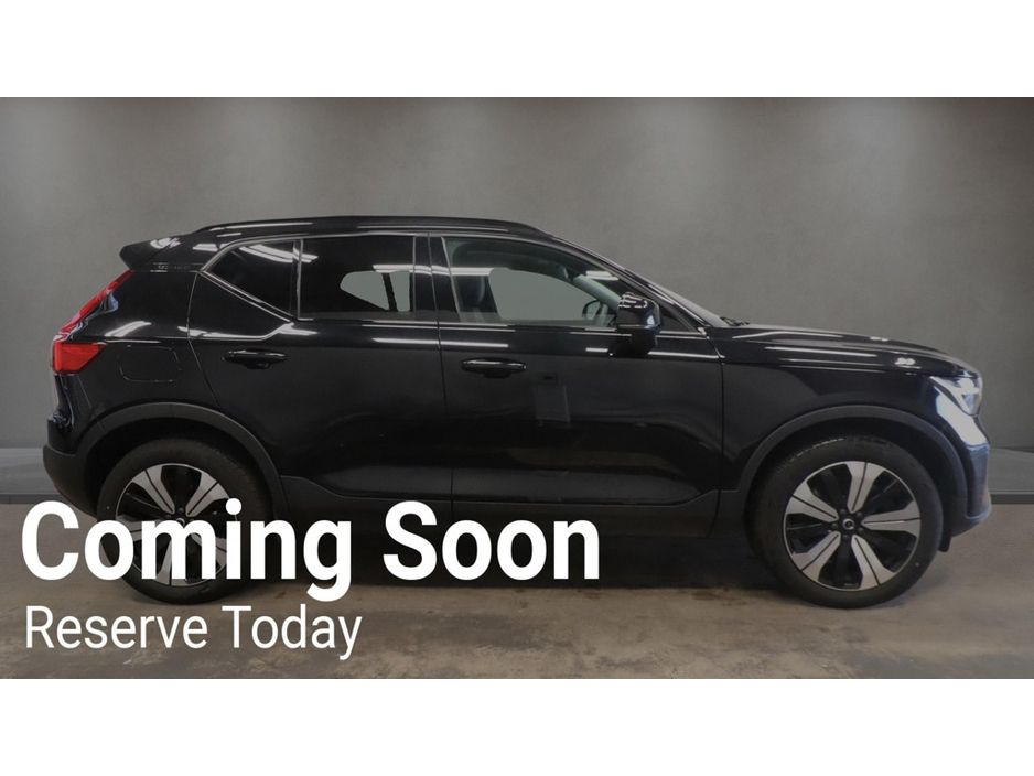 2023 Volvo XC40