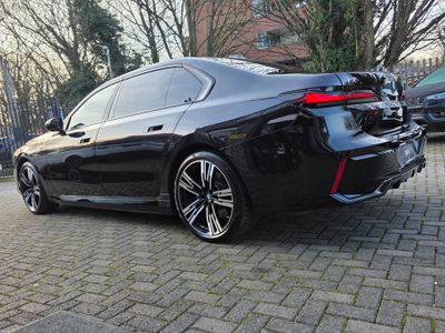 2024 BMW i7