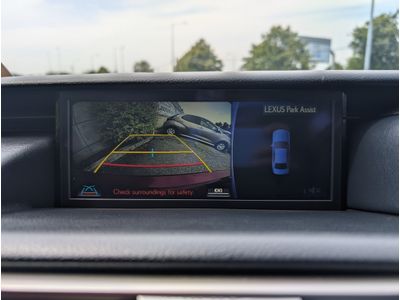 2017 Lexus IS 300h