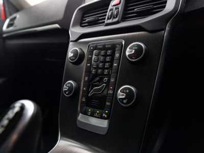 2015 Volvo V40