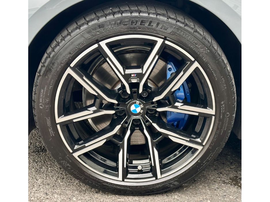 2025 BMW i4