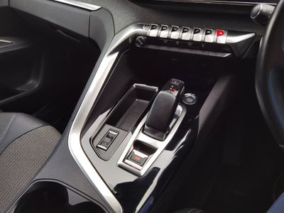 2023 Peugeot 3008