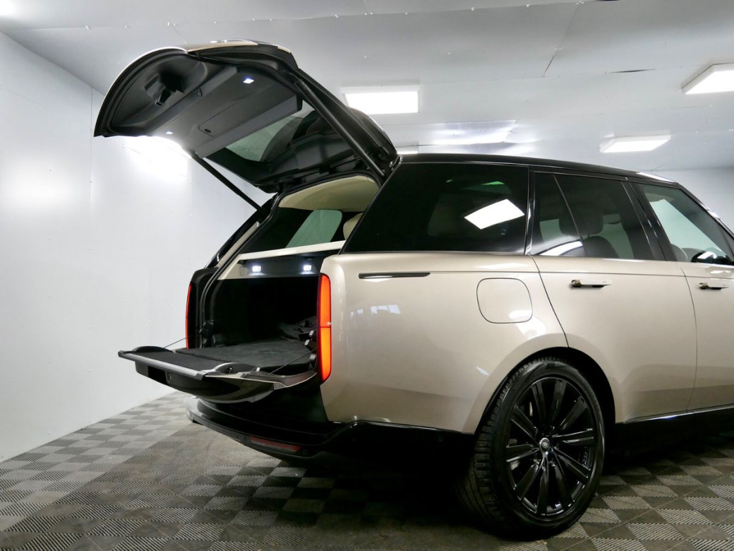 2023 Land Rover Range Rover