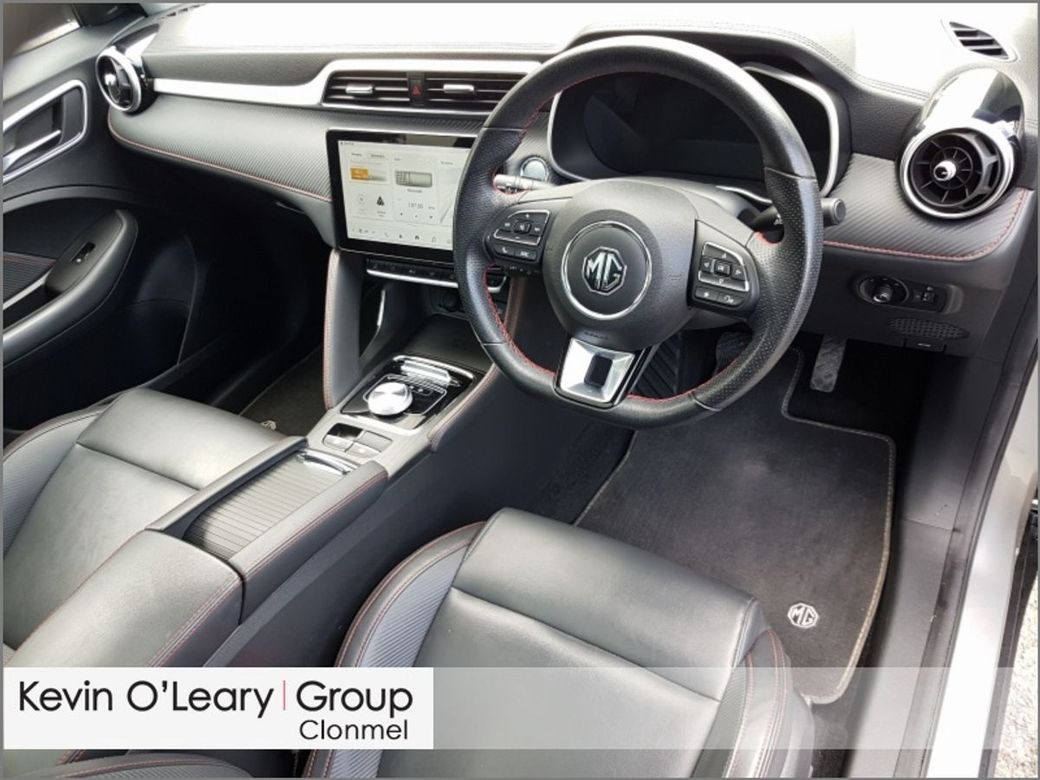 2023 MG ZS