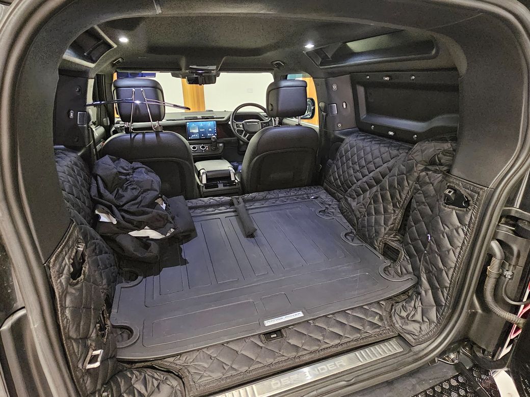 2023 Land Rover Defender