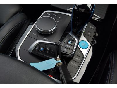 2022 BMW iX3
