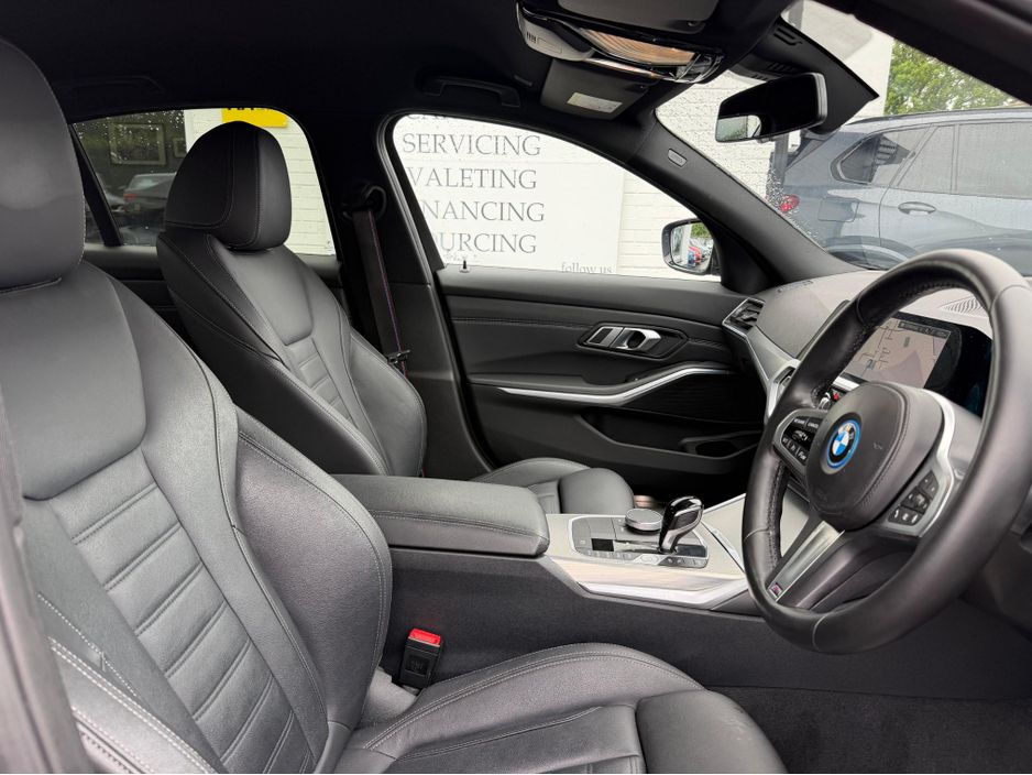 2022 BMW 3 Series