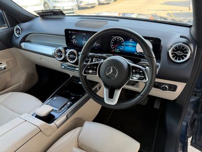 2022 Mercedes-Benz EQB
