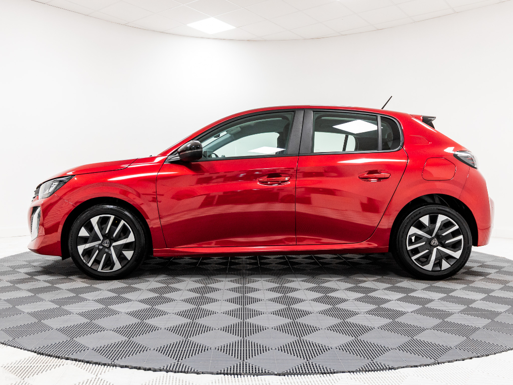 2025 Peugeot 208