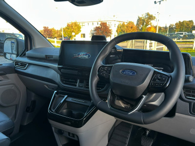 2027 Ford Tourneo Custom
