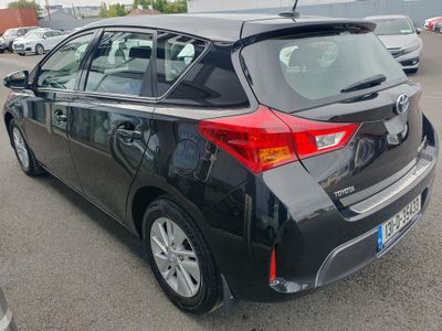 2013 Toyota Auris