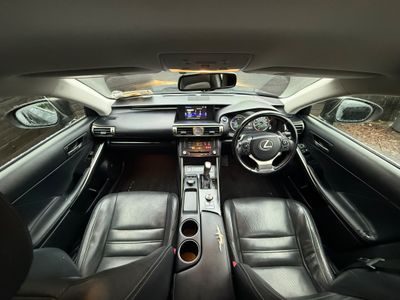 2015 Lexus IS