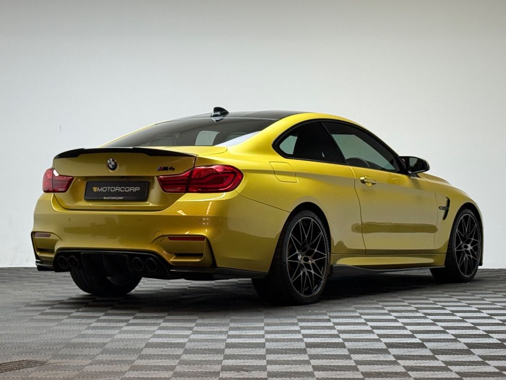 2019 BMW M4