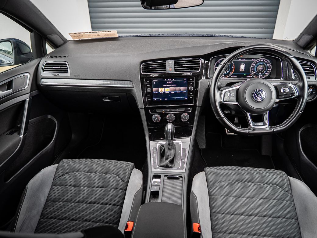 2019 Volkswagen Golf