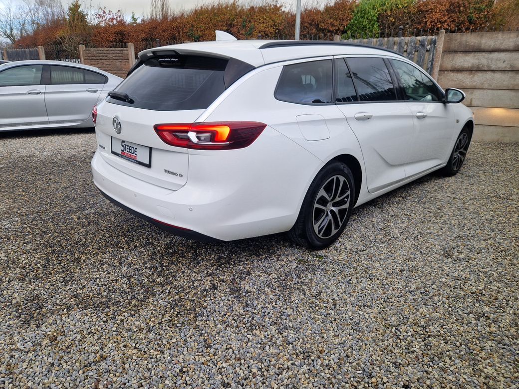 2018 Vauxhall Insignia