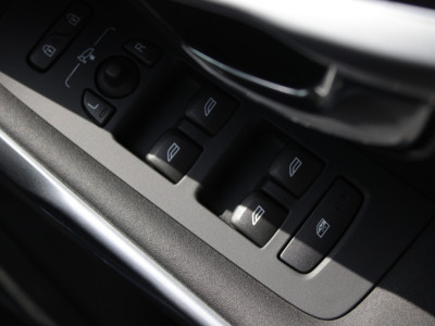 2016 Volvo V40