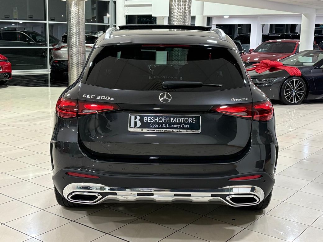 2025 Mercedes-Benz GLC Class