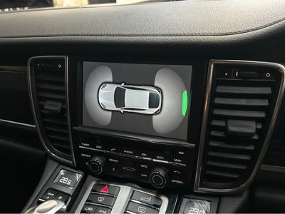 2016 Porsche Panamera