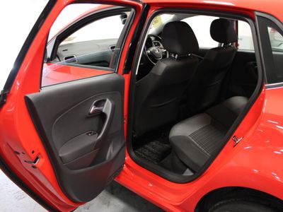 2017 Volkswagen Polo