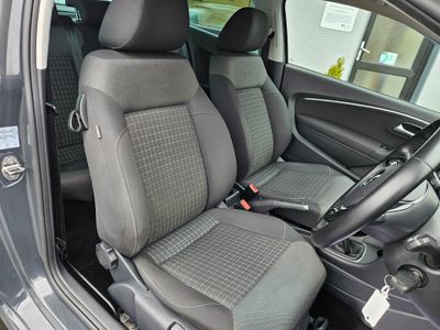 2016 Volkswagen Polo