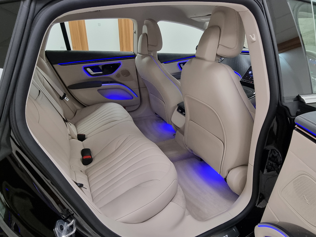 2022 Mercedes-Benz EQS