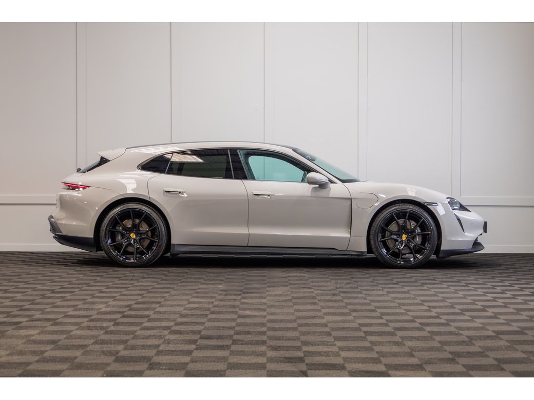 2023 Porsche Taycan