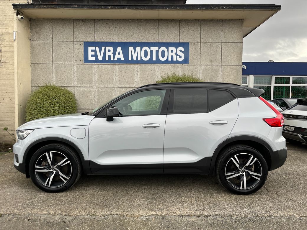 2021 Volvo XC40