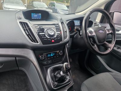 2015 Ford Grand C-Max