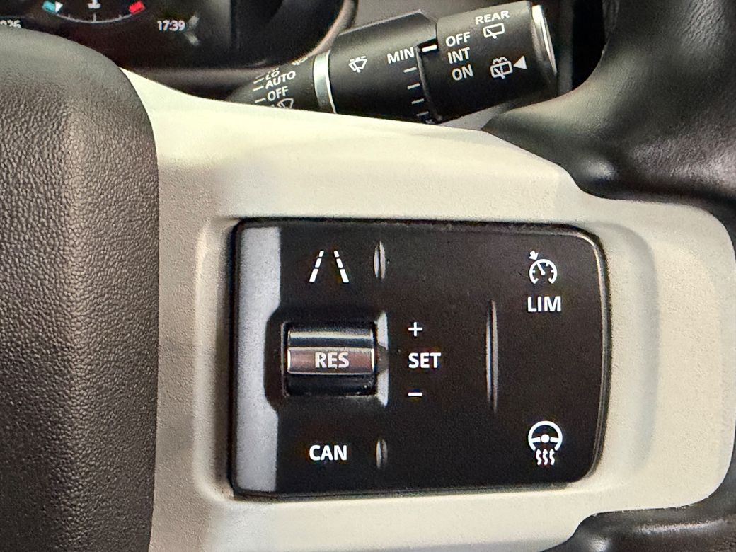 2023 Land Rover Defender