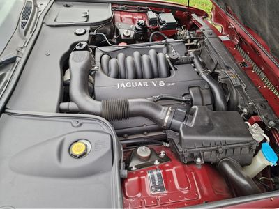1998 Jaguar XJ