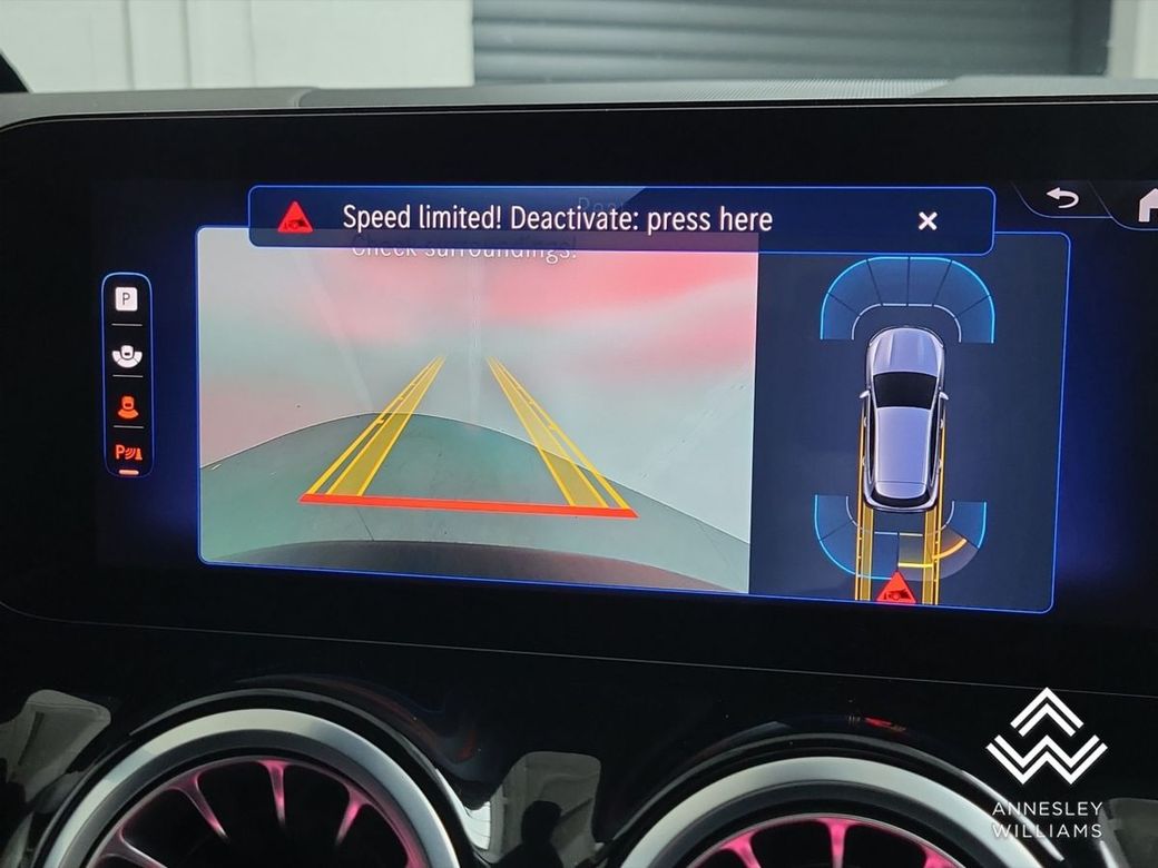 2025 Mercedes-Benz EQA