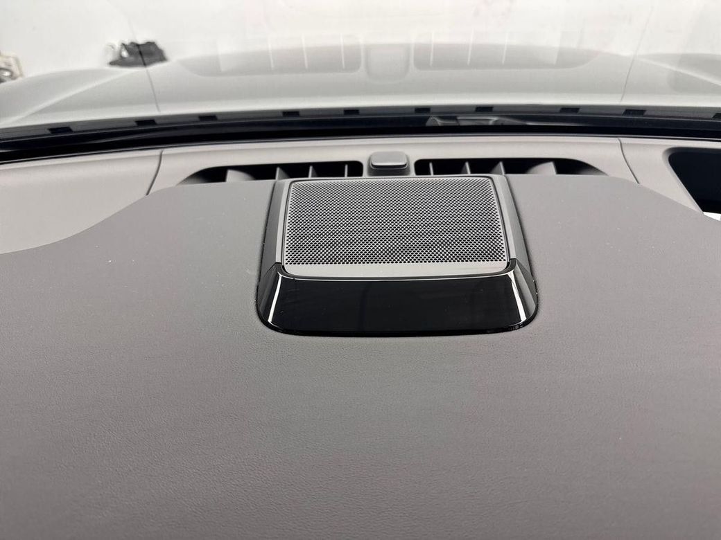2026 Volvo EX90