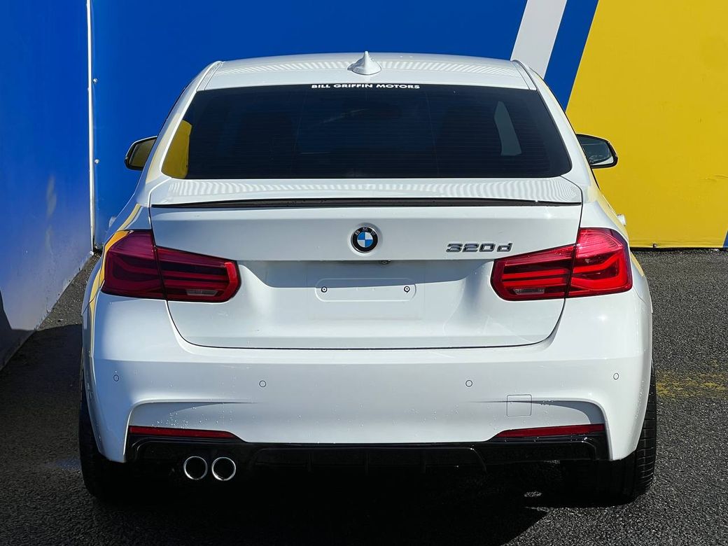 2018 BMW 3 Series